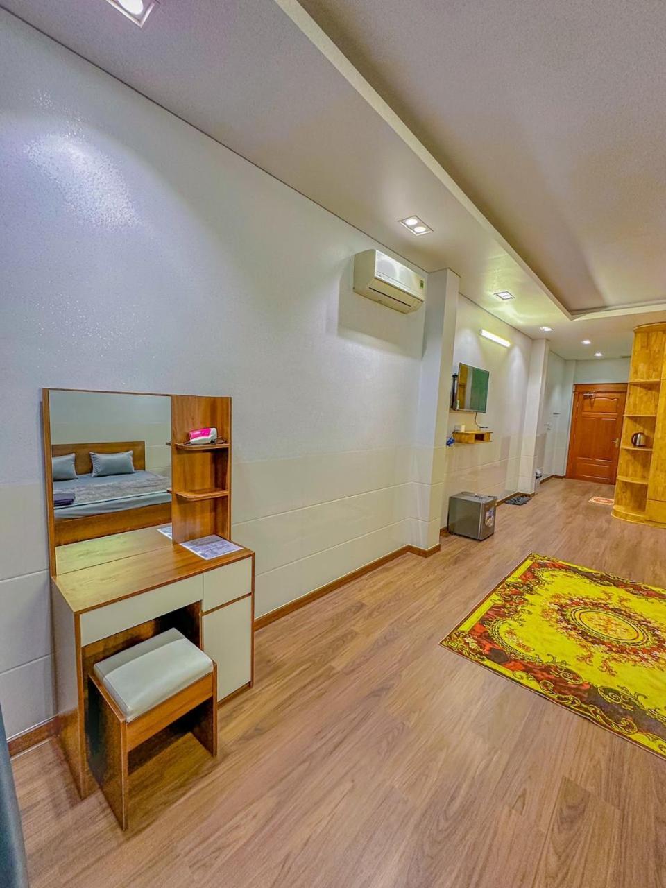 Nhan Tay 2 Hotel كان ثو المظهر الخارجي الصورة